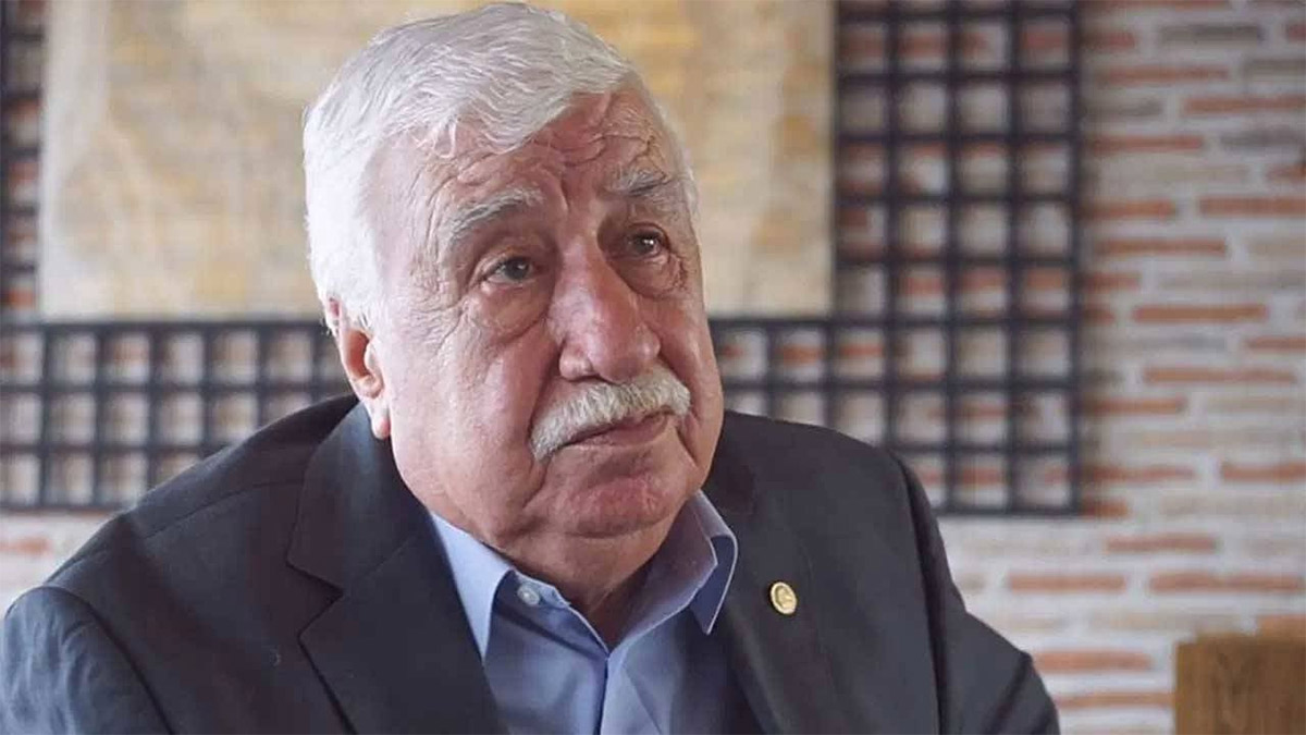 Ahmet Gülhan hayatını kaybetti