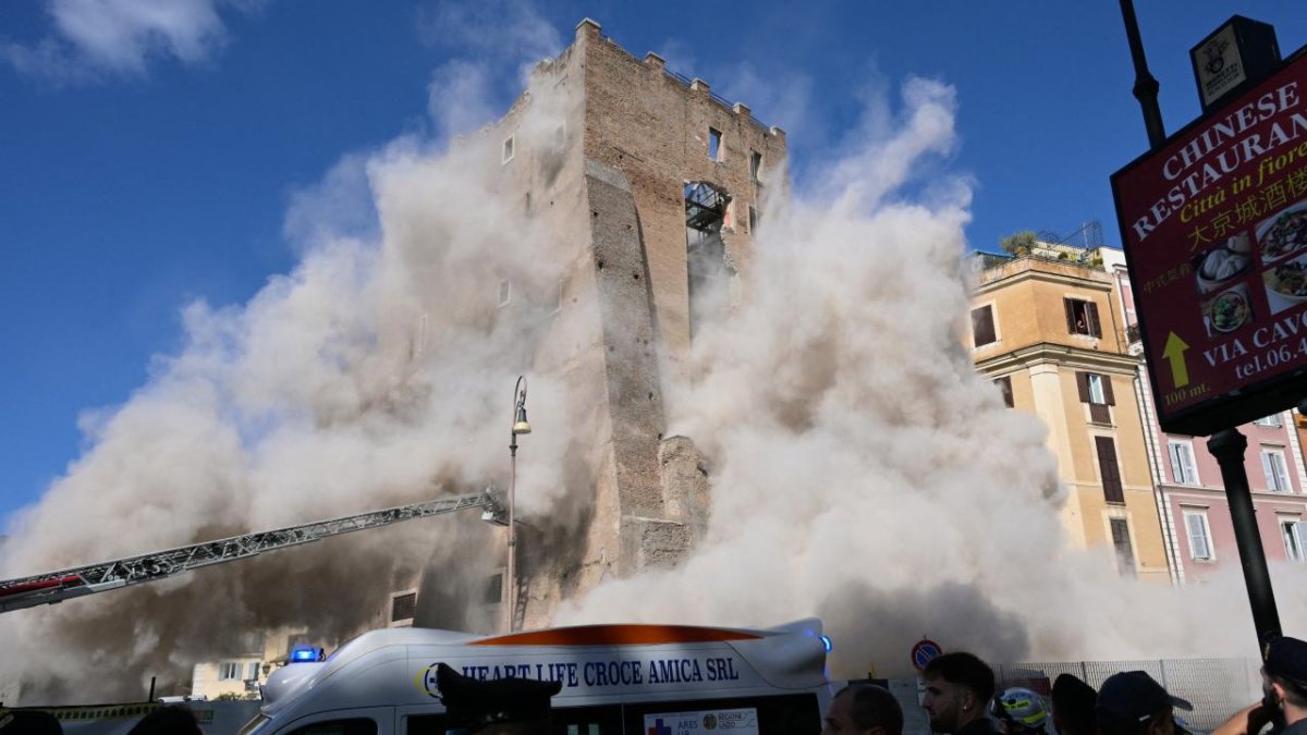 Roma’da Orta Çağ’dan kalma “Torre dei Conti” kulesi çöktü: Çalışmalar sırasında 64 yaşındaki işçi ağır yaralandı