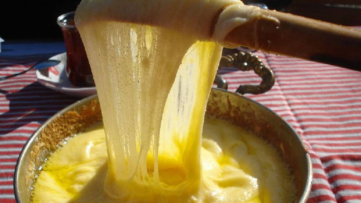 Karadeniz’in efsanesi mıhlama nasıl yapılır? İşte dakikalar içerisinde hazır enfes mıhlama tarifi