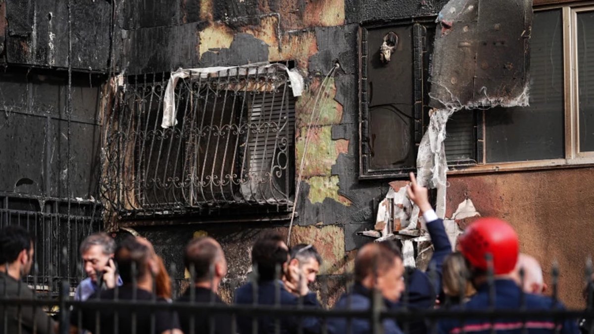 Beşiktaş yangını davasında ek bilirkişi raporu: Öngörülebilir ve basit tedbirlerle engellenebilirdi
