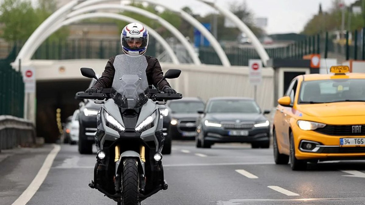 Trafikte yeni kural: Motosiklet ve traktörlere koruyucu ekipman zorunluluğu