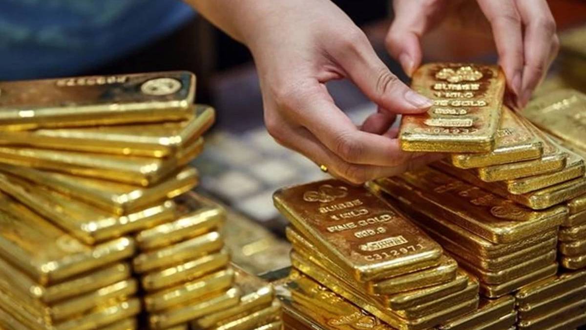 Goldman Sachs tahminini yükseltti : Ons altın 4 bin 900 dolara çıkabilir