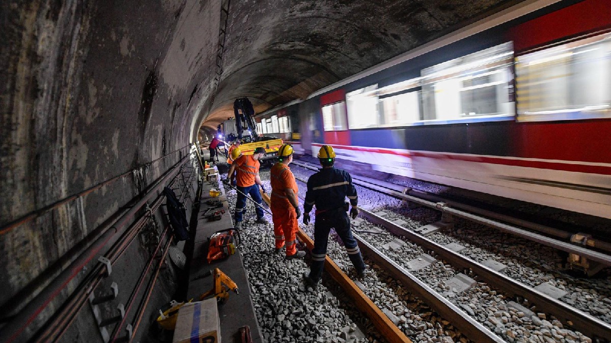 İzmir Metrosu’nda bakım zamanı