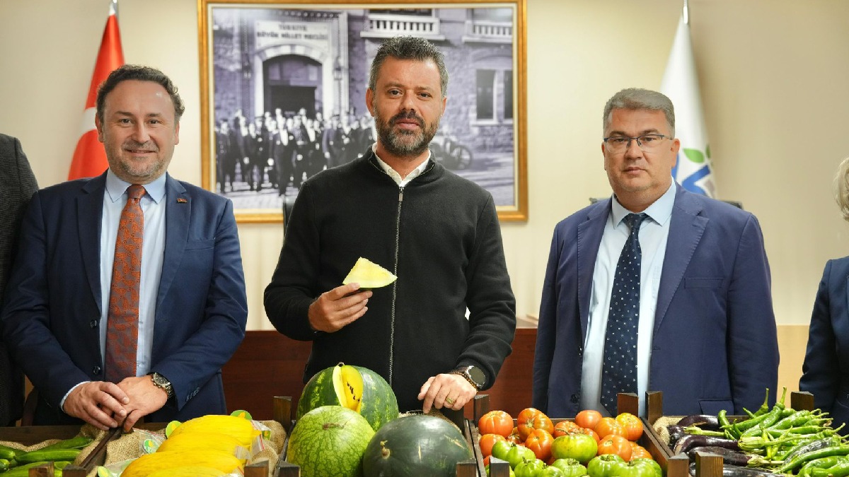 Çorlu Belediyesi Bitkisel Üretim Merkezi’nde 2025 bereketi