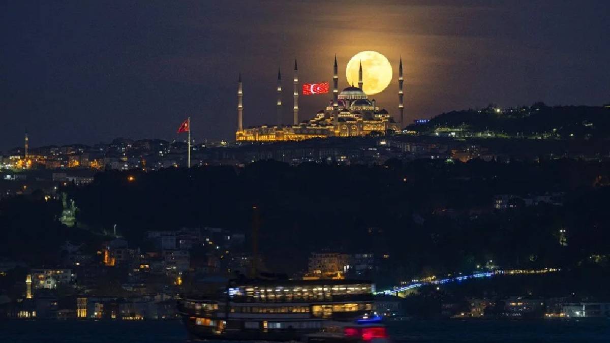 2019’dan bu yana ilk: En parlak Dolunay yarın gece gökyüzünde