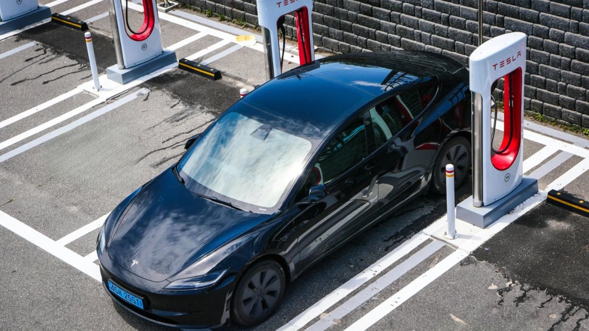 Benzin-dizel dönemi bitiyor mu?: Her 6 otomobilden 1'i elektrikli