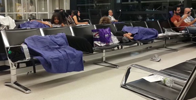 Viyana Havalimanı’nda 49 Türk yolcu mahsur bırakıldı