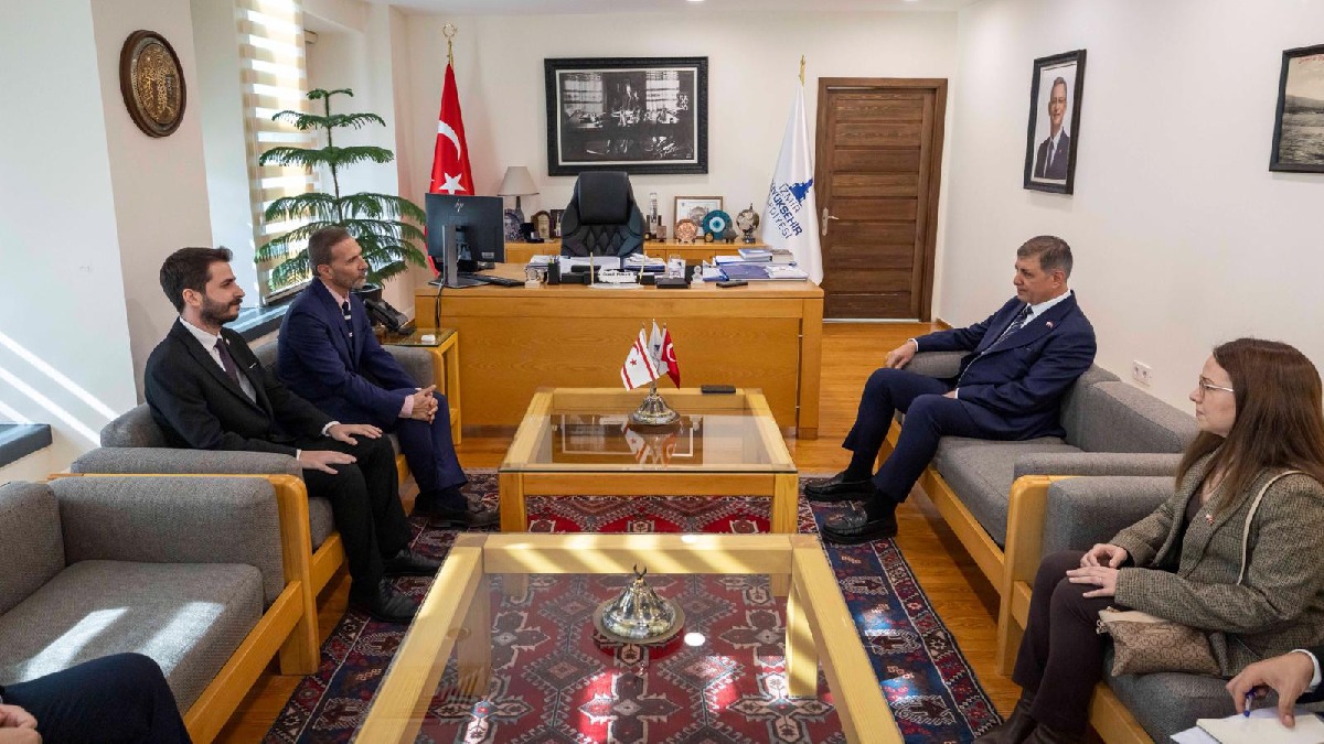 Tugay: Kıbrıs’ın bütün şehirleri ve belediyelerine elimizde ne varsa sunmaya hazırız