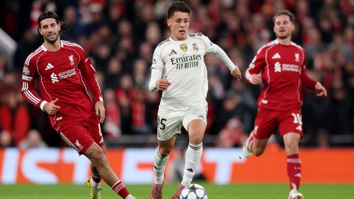 Anfield'da tribünlerin hedefinde milli yıldız var: Liverpool taraftarından Arda Güler’e tepki