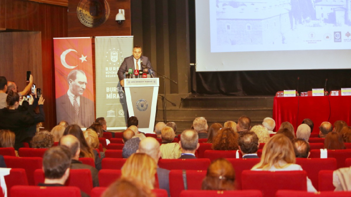 UNESCO Dünya Mirası Listesi’nde yer alan 700 yıllık tarihi bölge, uzmanlar tarafından tüm yönleriyle ele alındı