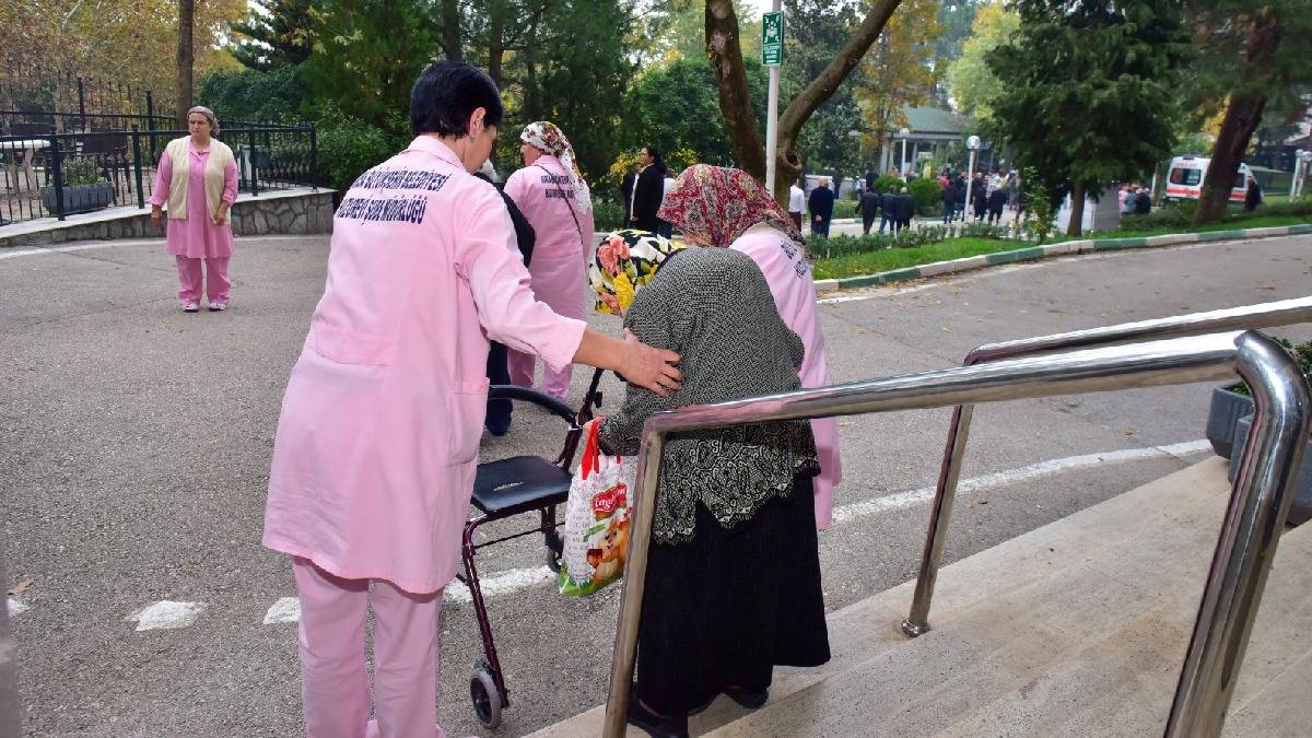Huzurevinde deprem ve yangın tatbikatı