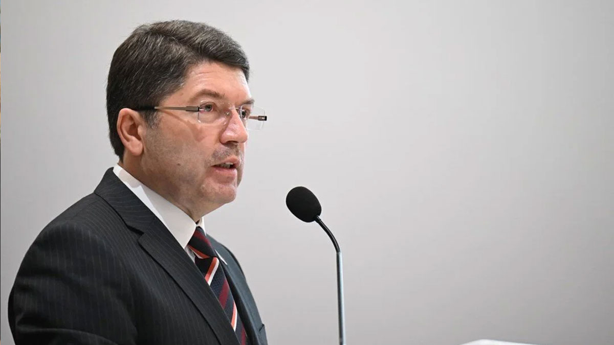 Adalet Bakanı Tunç'tan Özel'in sözlerine cevap: 'Hiç kimse konumu ne olursa olsun ayrıcalıklı değildir'