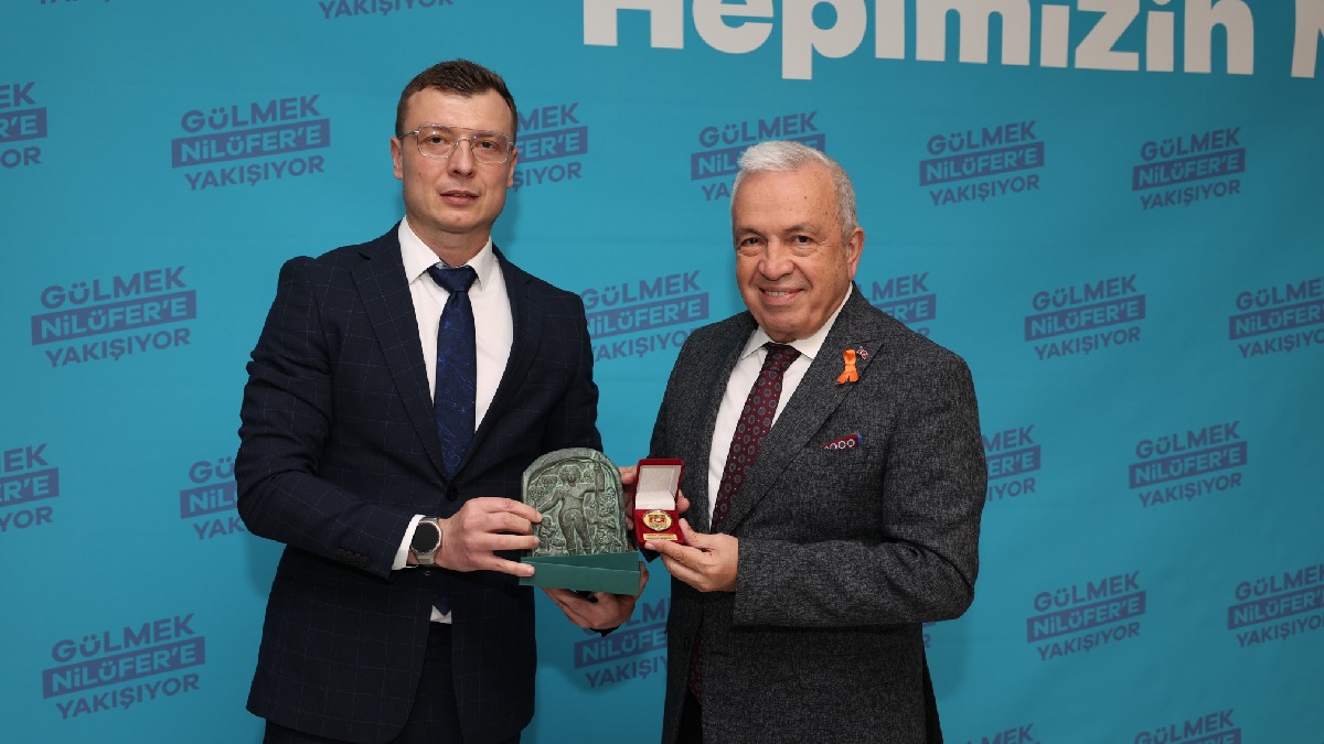 Bulgar heyet, Başkan Şadi Özdemir’i ziyaret etti