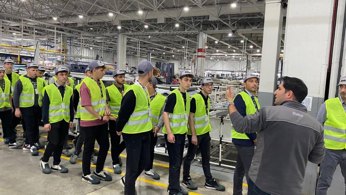 Otokar ile güçlü yarınlar: Elektrikli araç eğitiminde birlikte gelecek