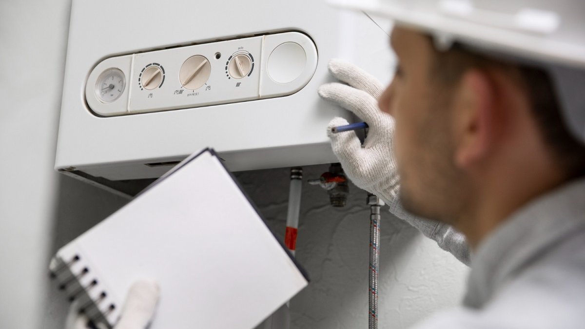 Herkes bu hataya düşüyor! Kombinizin ömrü kısalıyor, verimliliği azalıyor! Sakın yapmayın