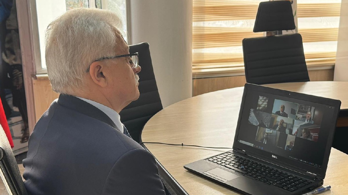 Çevreci Belediyeler Birliği kasım ayı encümen toplantısı zoom üzerinden gerçekleştirildi