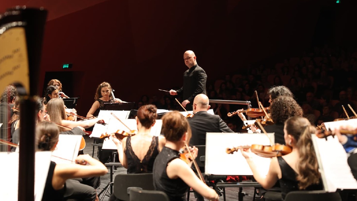 Senfoni Orkestrası’ndan unutulmaz Atatürk konseri