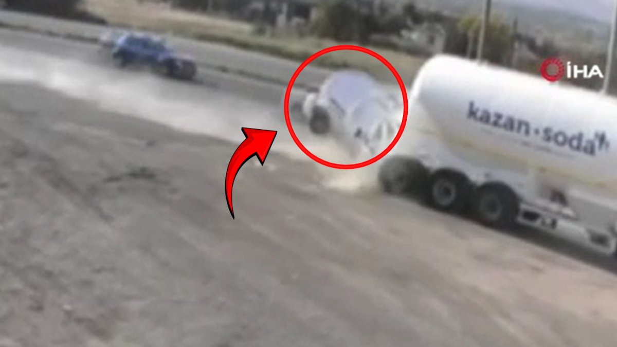 Ankara’da feci kaza! Park halindeki tıra çarptı: Anne, baba ve bebekleri hayatını kaybetti