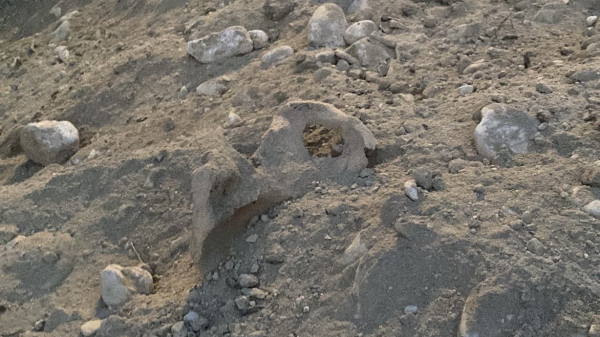 Burdur’da korkutan buluntu! Kazı sırasında insan kemikleri ortaya çıktı: Kazı durduruldu, gerçek ortaya çıktı