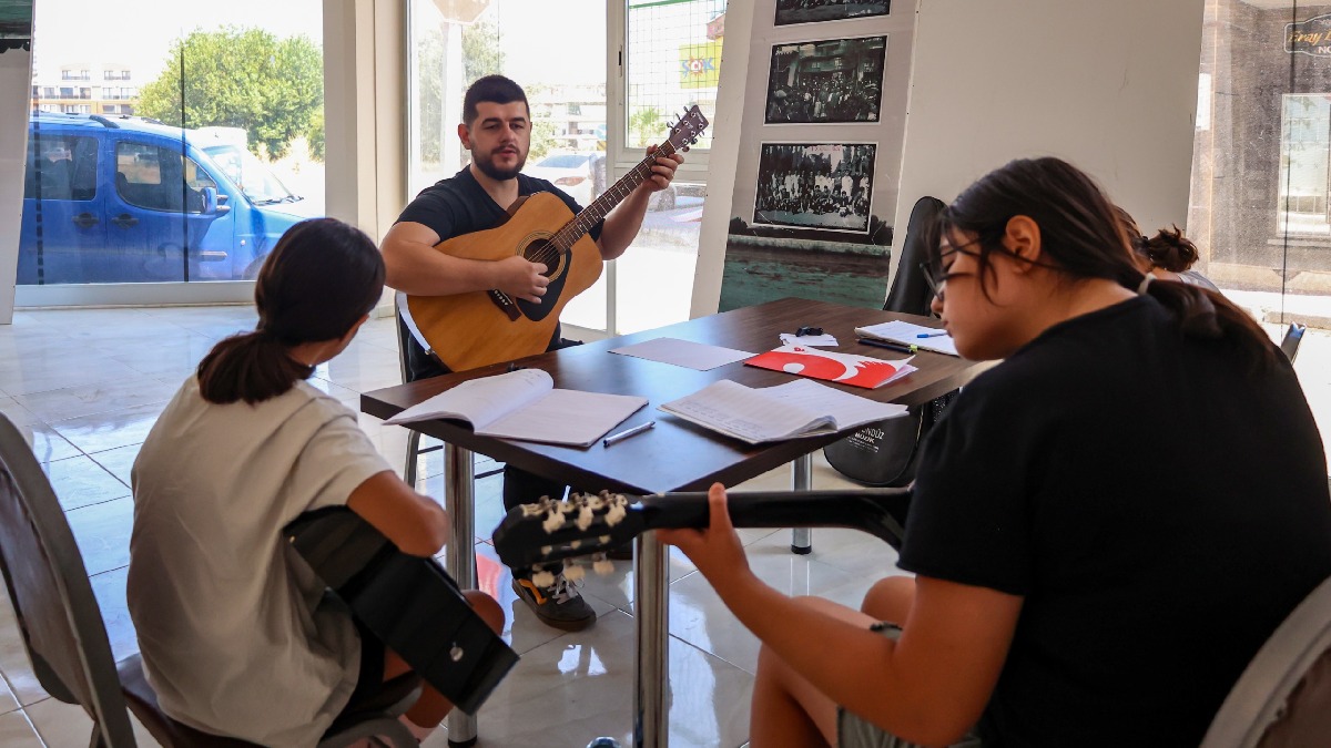 Başkan Yetişkin, Efeler’i sosyal belediyeciliğin merkezine dönüştürüyor