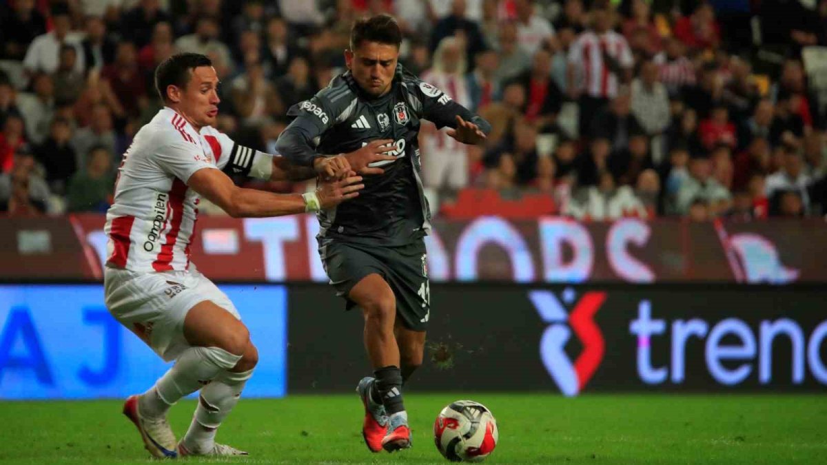 CANLI ANLATIM: Beşiktaş, Alanyaspor deplasmanında