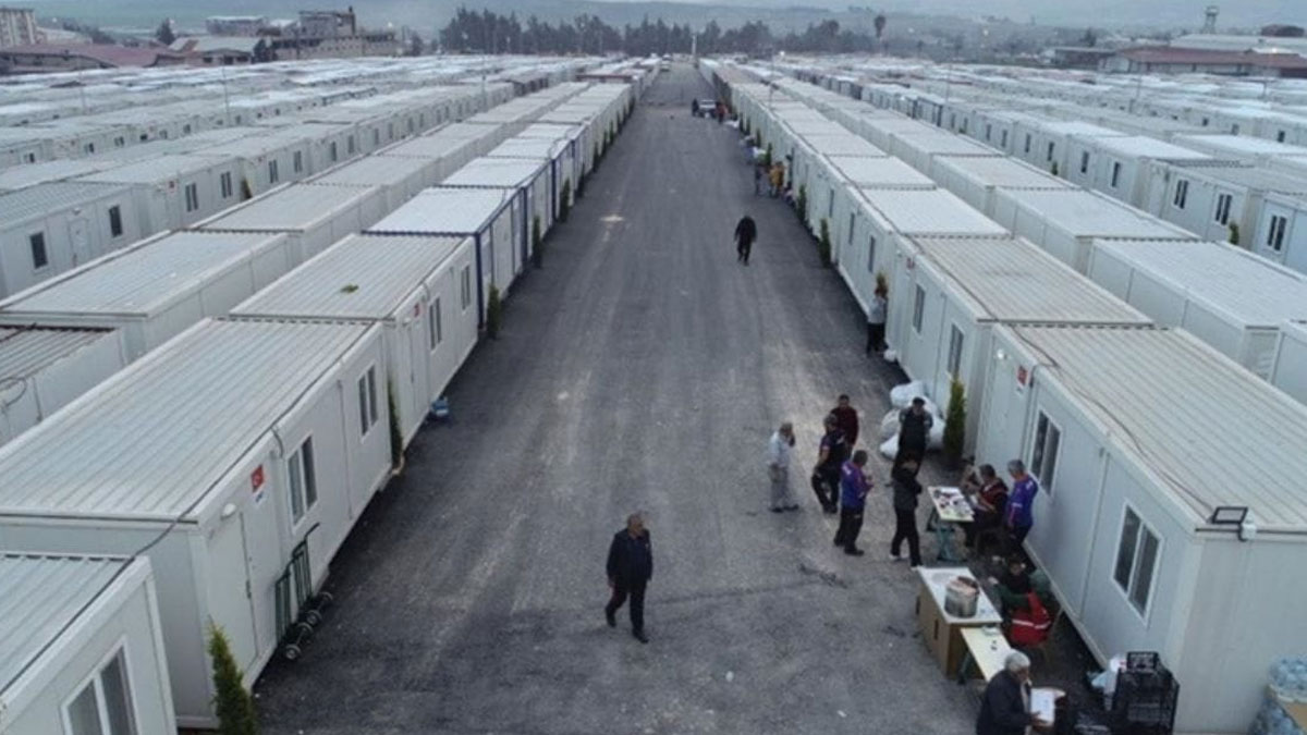Hatay’da konteyner kent krizi: Öğretmenlere 1 hafta içinde tahliye emri