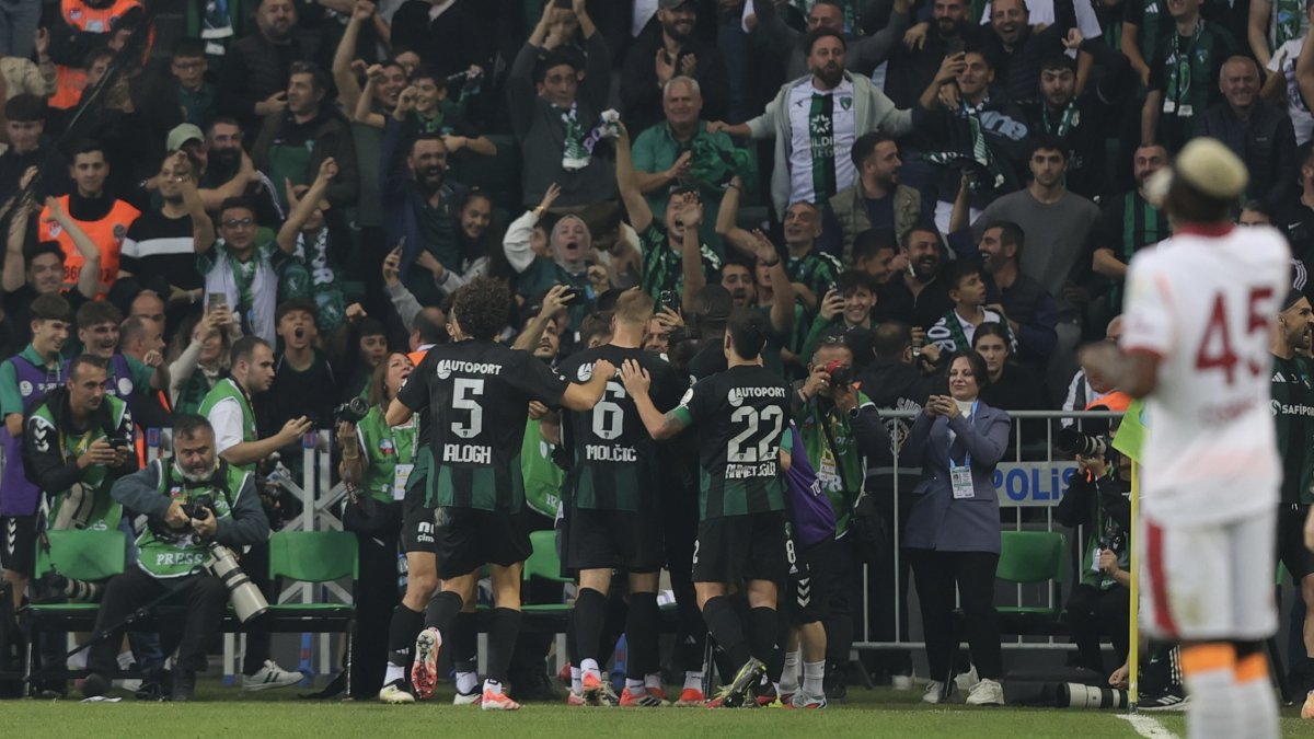 Aslan'a Kocaeli çelmesi: Galatasaray, Kocaelispor'a 1-0 yenilerek bu sezonki ilk mağlubiyetini aldı