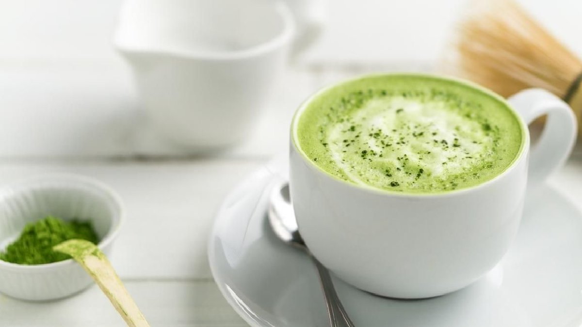 Kimse dilinden düşürmüyor! Son yılların popüler içeceği ‘Matcha Çayı’ neden bu kadar popüler?