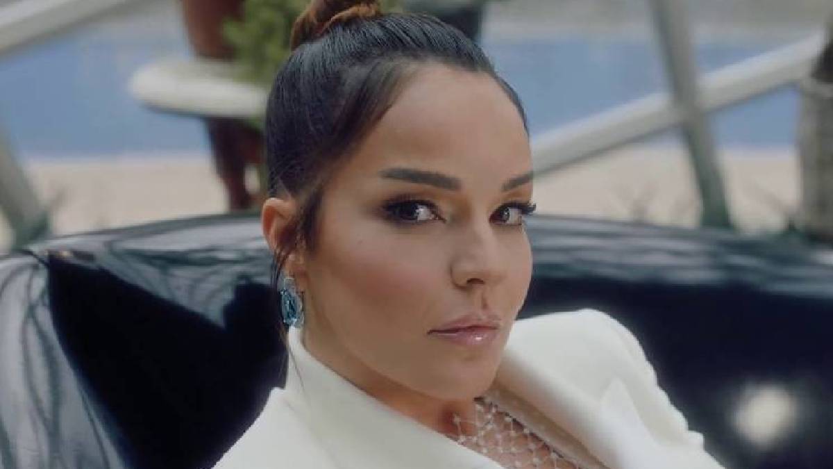 Bengü’den radikal değişim! Sarışınlar kervanına o da katıldı: “Harika bir yenilik” yorumu yağdı