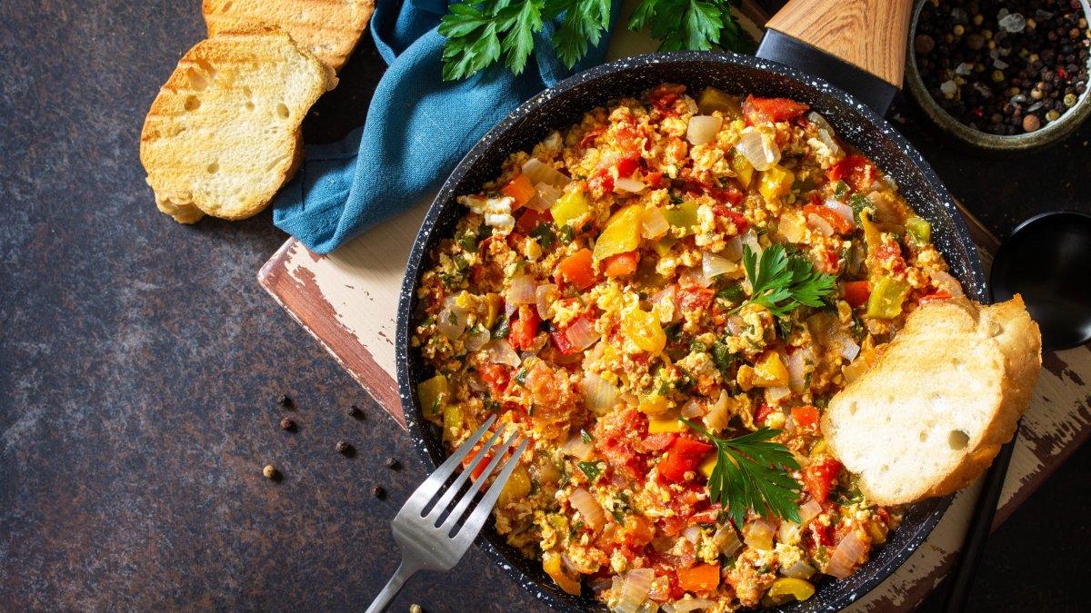 Menemen artık lüks! Maliyeti 8 kat arttı, asgari ücretli 10 ayda 1.101 tabak menemen kaybetti