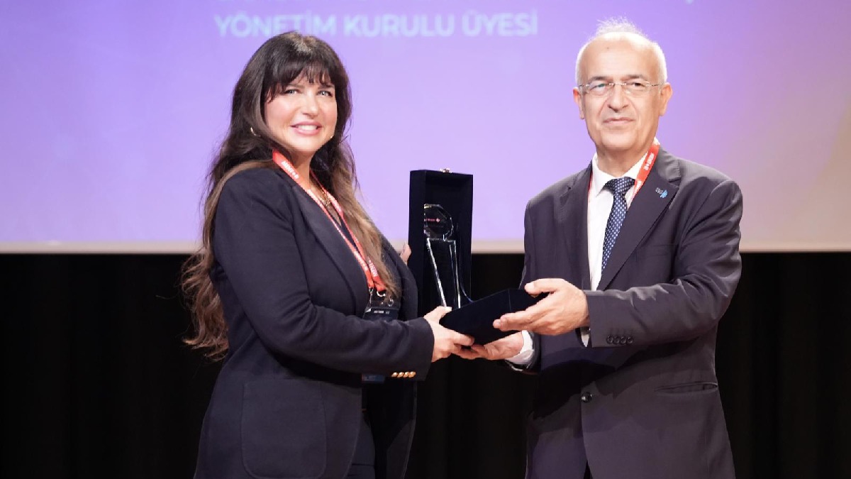 SYS Grup ihracattaki başarısını Dış Ticaret Zirvesi’ne taşıdı