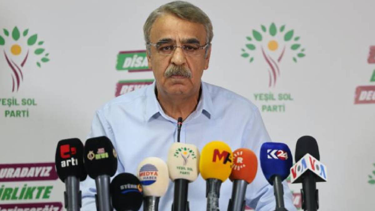 İmralı Heyeti Üyesi Mithat Sancar açıkladı: “Öcalan, örgüt ve iktidarın tercihi ‘sürece özel yasa’ yönünde”