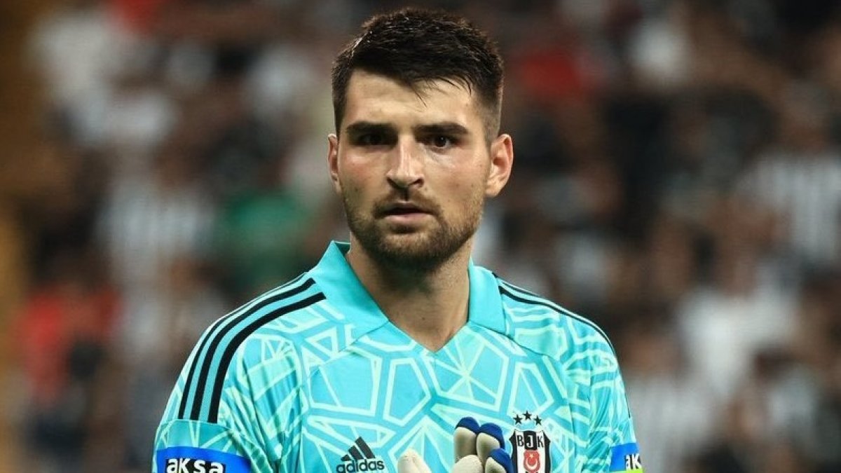 Beşiktaş'ın kalecisi Ersin Destanoğlu'ndan bahis soruşturması açıklaması: Hakkımda ortaya atılan bu iddialar gerçeğe aykırıdır