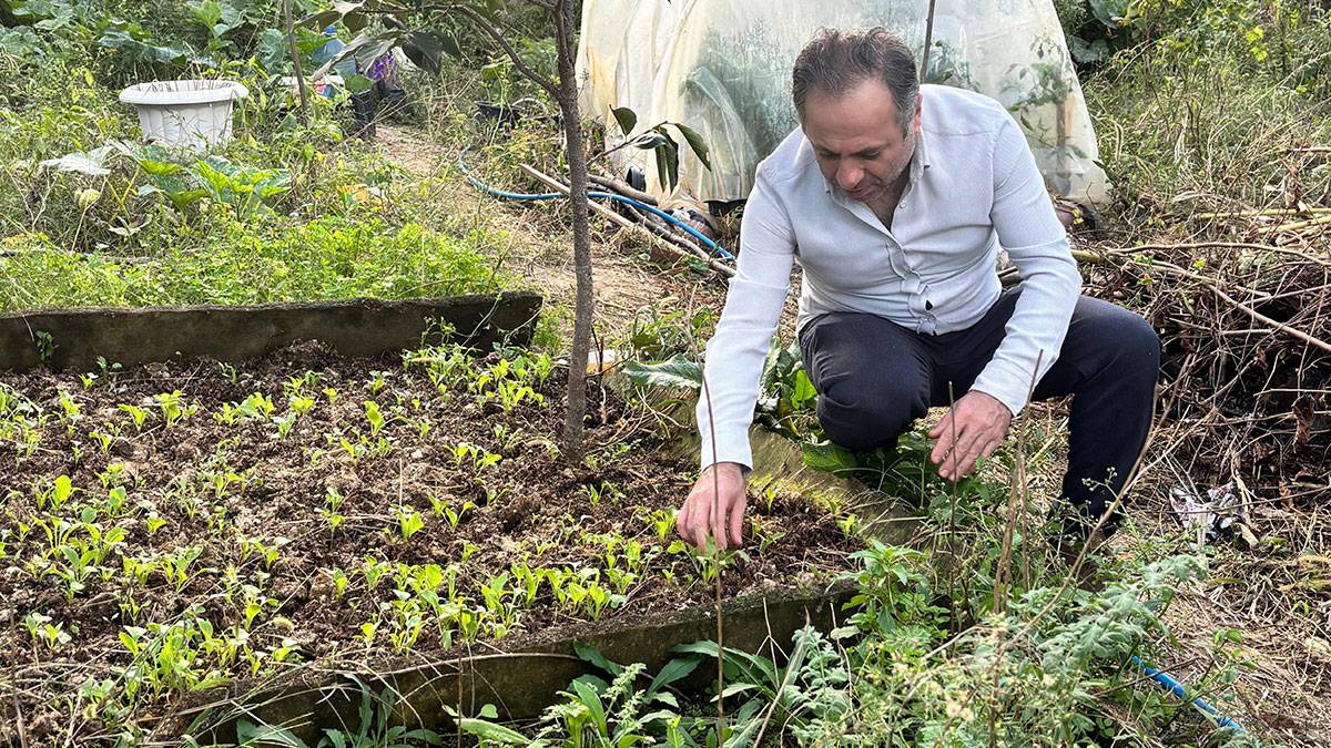 Balkonunda başladı, 150 bin tohumla Türkiye'yi değiştirdi!