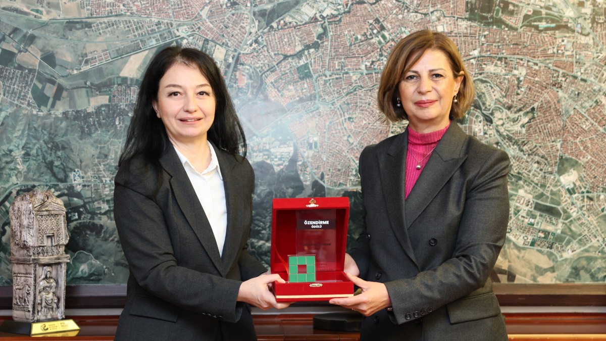 “Bi’Fikirle Eskişehir” projesine TMMOB’den Özendirme Ödülü
