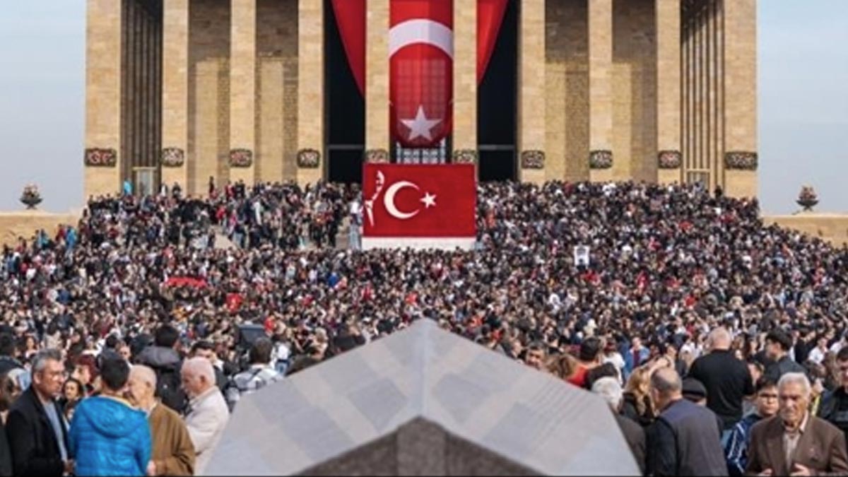 10 Kasım’da Anıtkabir’de ziyaretçi rekoru