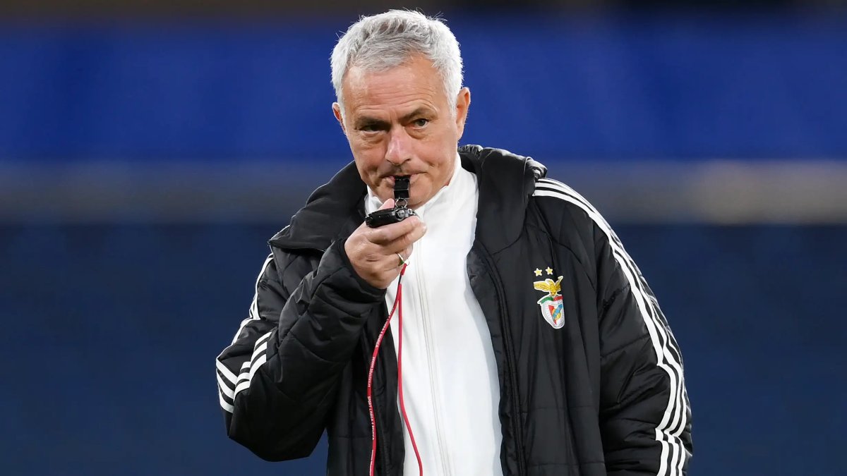 Benfica Teknik Direktörü Jose Mourinho'dan flaş transfer talebi: Yönetimden 5 futbolcu istedi
