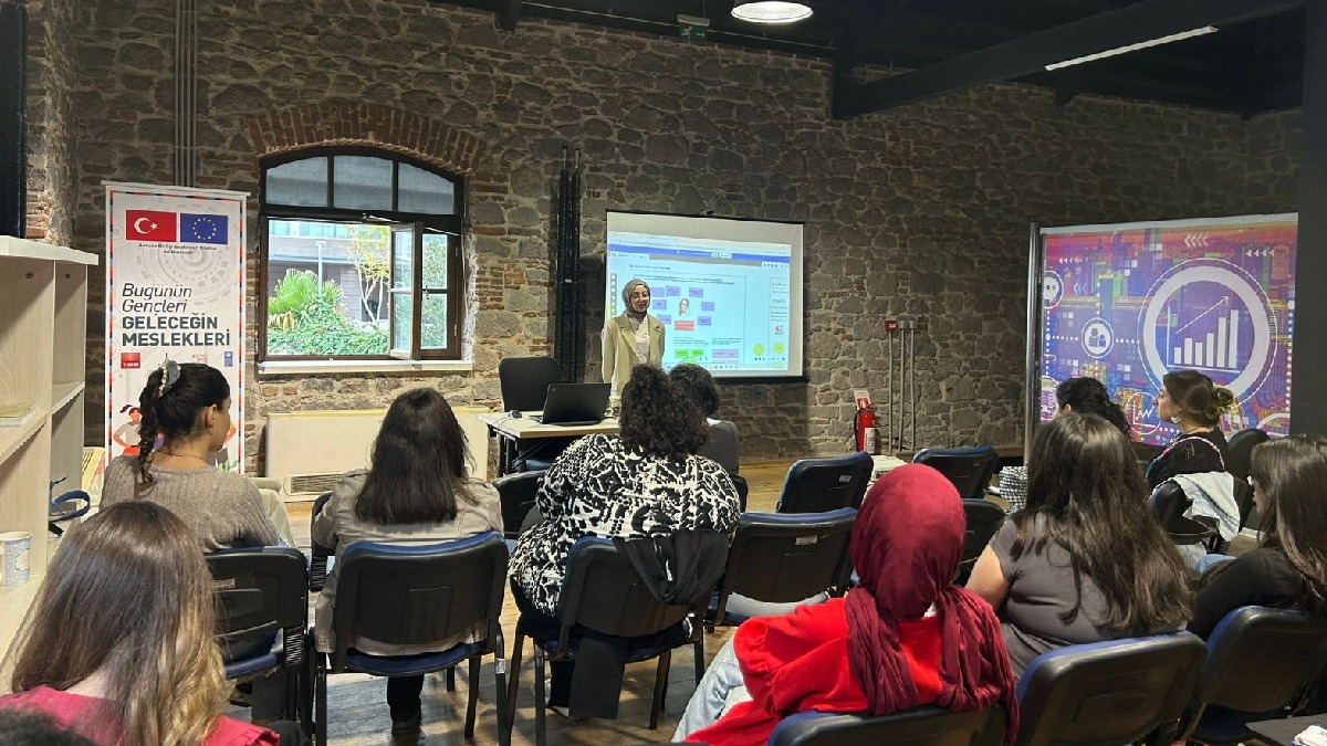 Kadınlar dijitalde artık daha güçlü