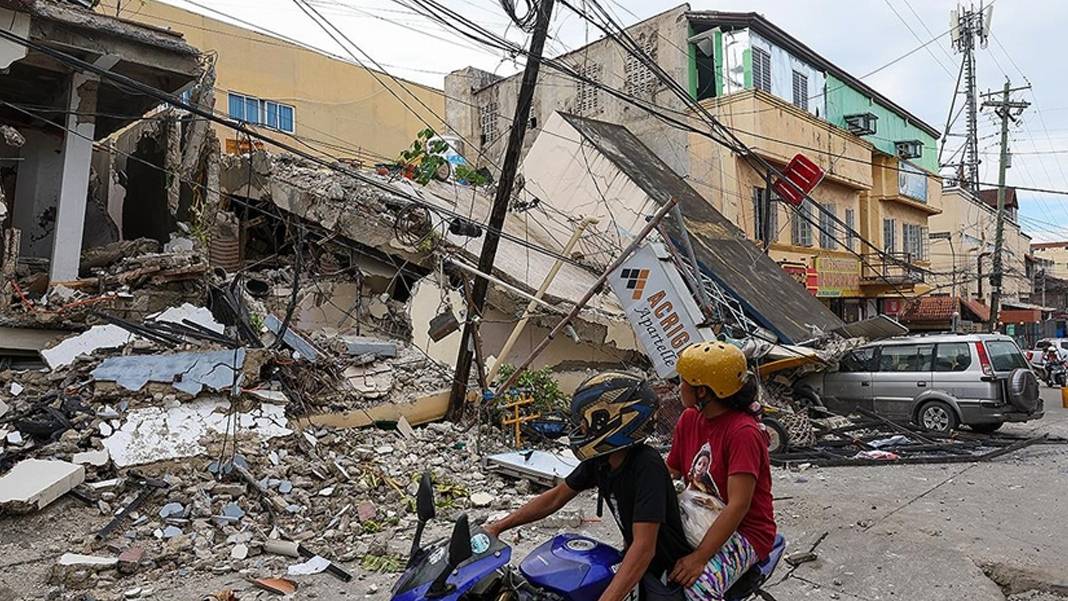 Prof. Dr. Sözbilir: Sındırgı’da 18 binden fazla deprem! Yeni bir ana şok yaşama tehlikesi var