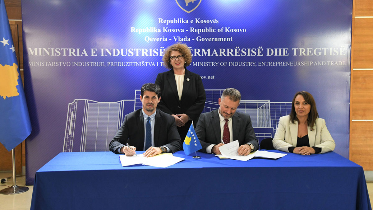 Kosova’daki bakanlık davasında Türkiye detayı