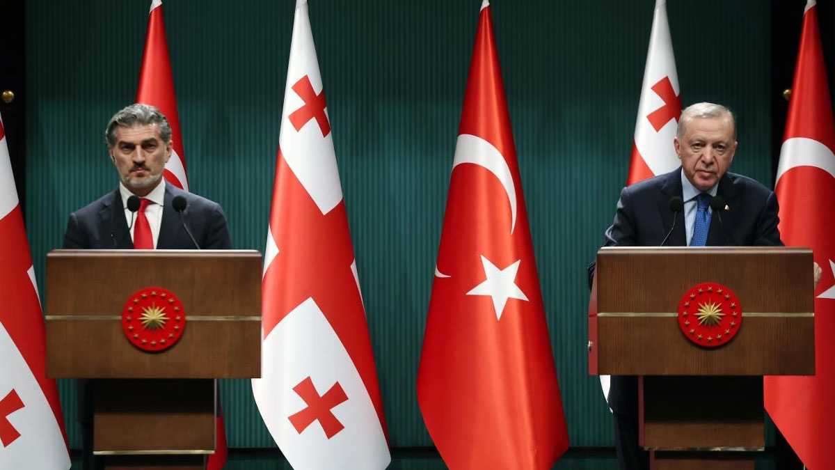 Erdoğan, Gürcistan Cumhurbaşkanı Kavelashvili ile telefonda görüştü