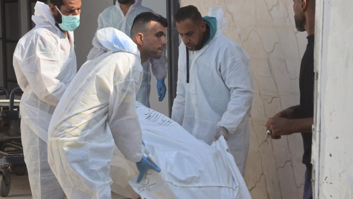 İsrail, 15 Filistinlinin daha cenazesini iade etti: Naaşlarda işkence izleri