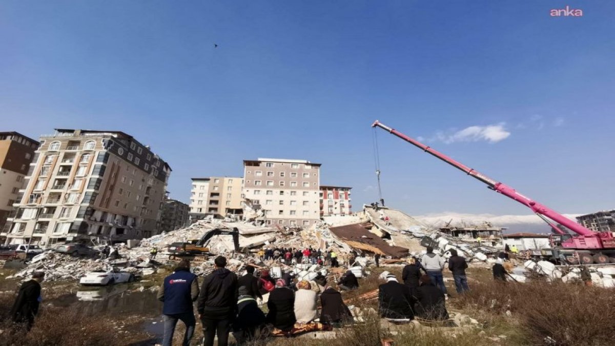 Süleyman Mutlu Apartmanı iddianamesi tamamlandı: Depremde 73 kişiye mezar oldu