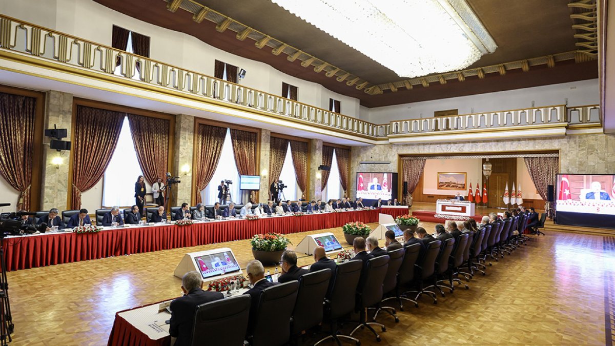 Süreç komisyonu perşembe günü 19. kez toplanıyor: İmralı notları masada