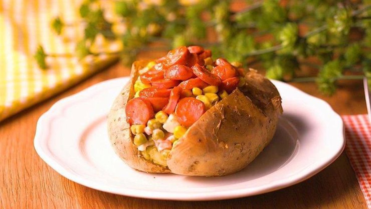 Kumpir yerken dikkat! Ölüme kadar götürebiliyor: Kumpir zehirlenmesi neden olur, belirtileri nelerdir?