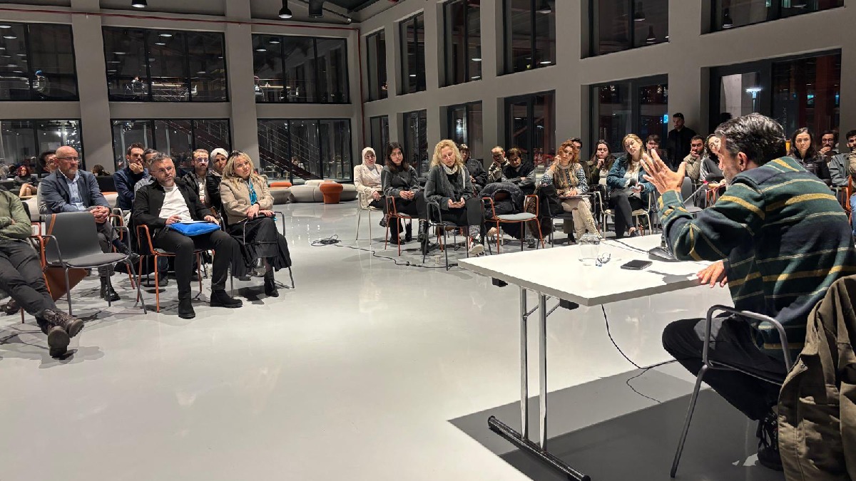 Nilüfer’de toplumsal rollerin sahnelenişi konuşuldu