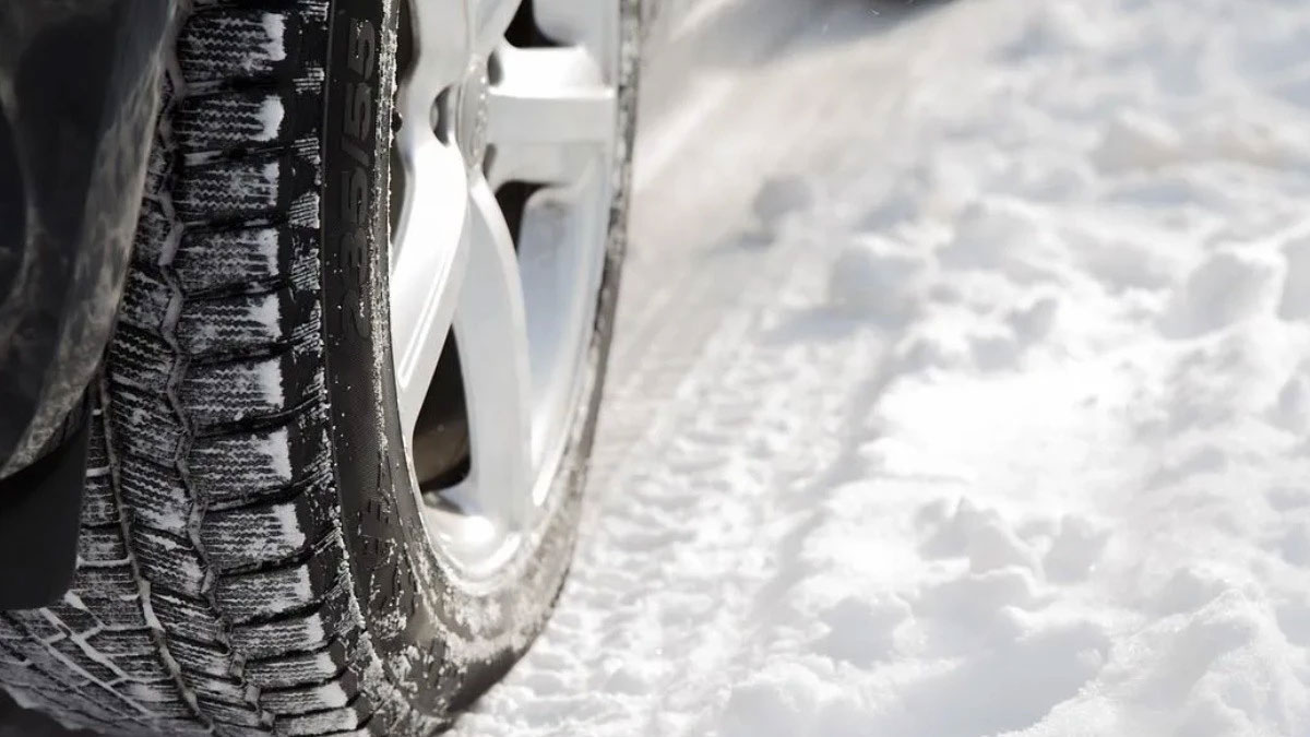 Zorunlu kış lastiği uygulaması yarın başlıyor