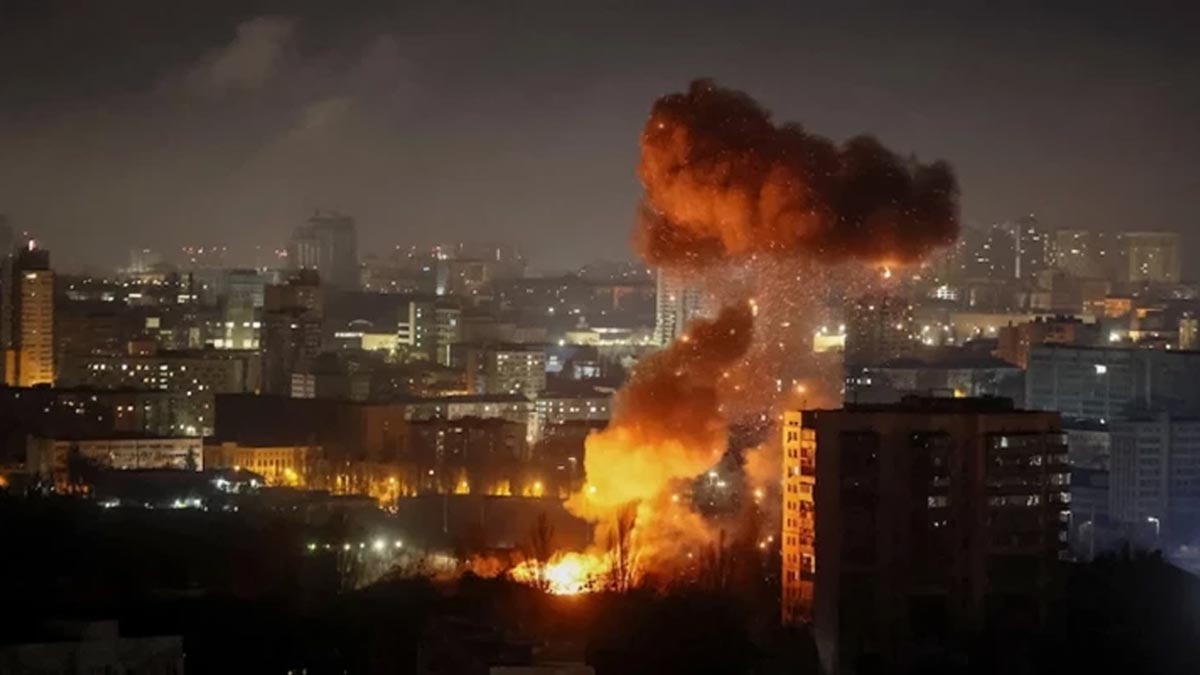 Bugüne kadarki en büyük misilleme: Ukrayna Rusya'nın şah damarını vurdu petrol fiyatları fırladı