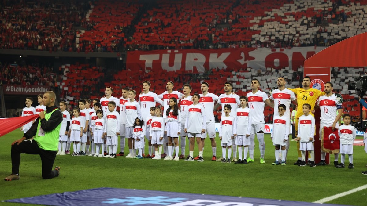 CANLI ANLATIM: A Milli Takım, Dünya Kupası yolunda Bulgaristan ağırlıyor