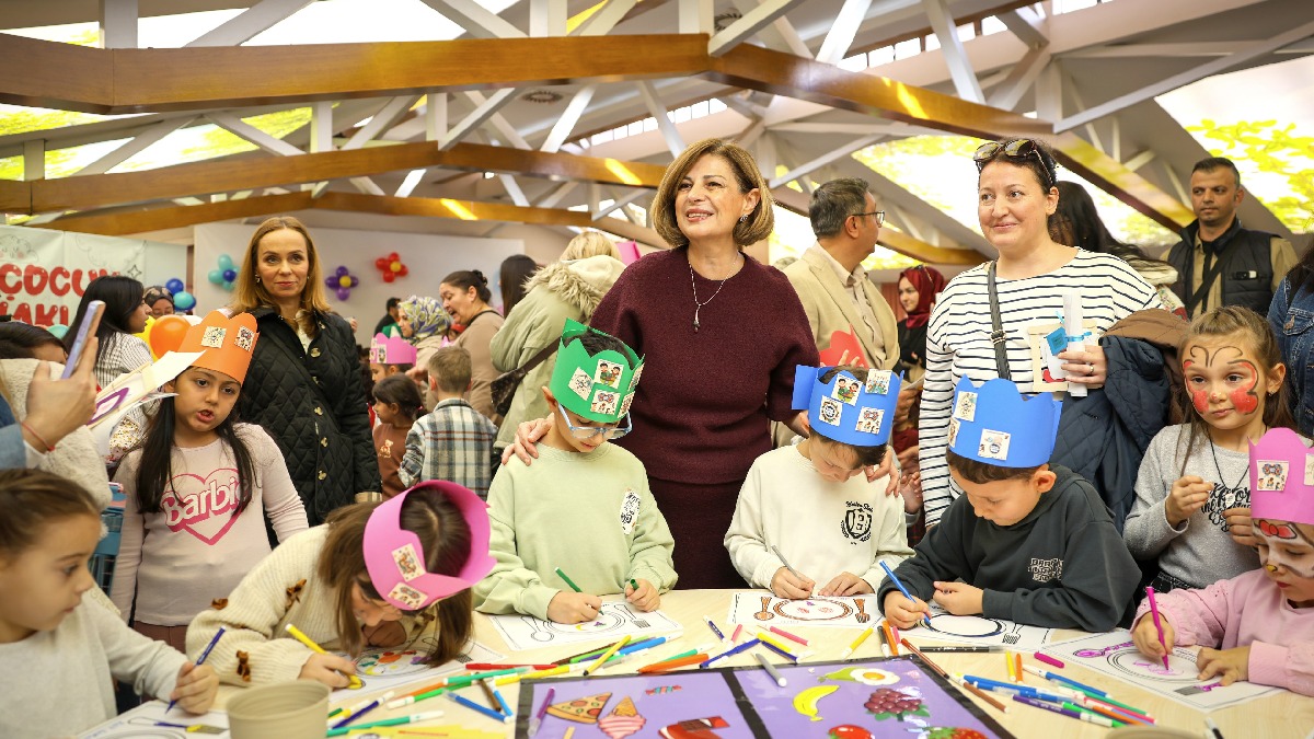 Başkan Ünlüce, Çocuk Hakları Şenliği'nde miniklerle buluştu